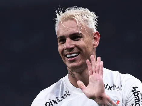 Róger Guedes é aprovado e aparece como oportunidade de negócio no Grêmio