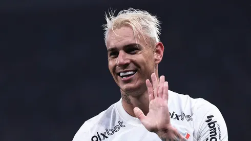 Róger Guedes é assunto no Brasil. Foto: Ettore Chiereguini/AGIF