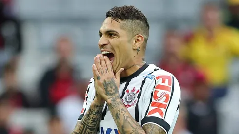 Opinião: Retorno de Paolo Guerrero ao Corinthians não faz sentido. (Photo by Heuler Andrey/Getty Images)