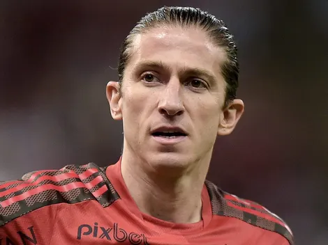 Ex-Flamengo, Filipe Luís recebe proposta para treinar clube do Brasileirão