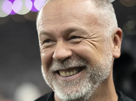 2 anos de contrato e 60%: Mano pula de alegria com detalhes de novo reforço no Corinthians