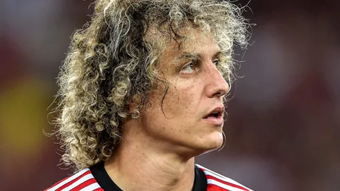 David Luiz entra na mira de Tricolor do Brasileirão e pode deixar o Flamengo. Foto: Thiago Ribeiro/AGIF