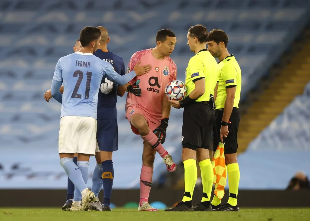 Goleiro já defendeu o Porto. (Photo by Phil Noble - Pool/Getty Images)