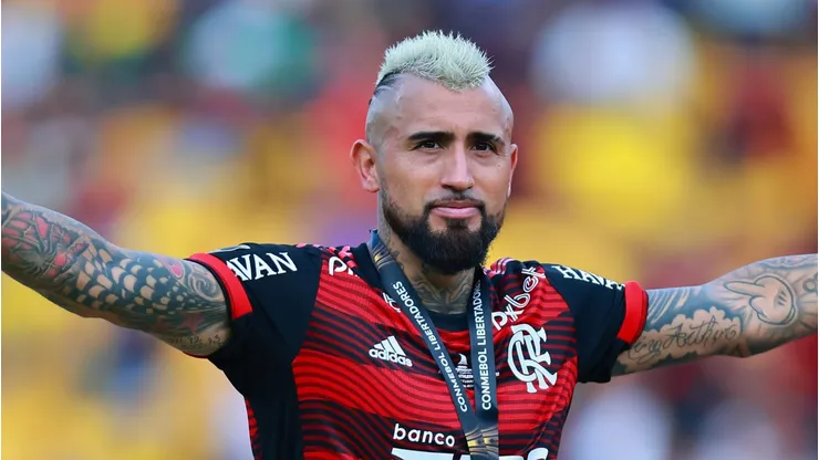 Tricolor do Brasileirão quer fechar com Vidal, ex-Flamengo. (Photo by Buda Mendes/Getty Images)