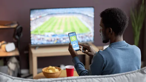 Compare os recursos das duas casas e veja qual atende suas necessidades.