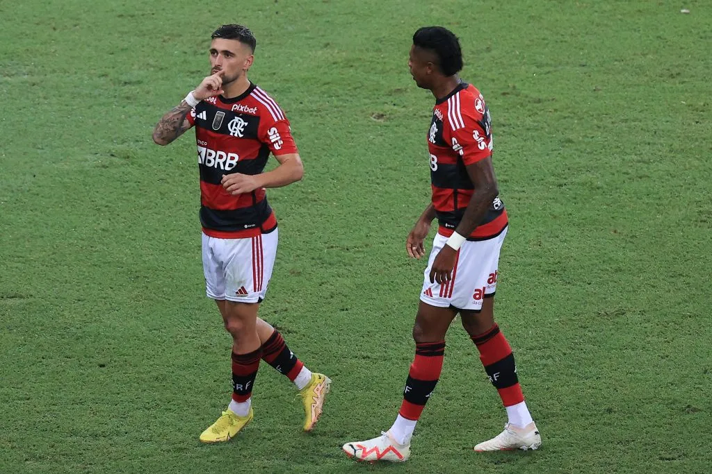 Bruno Henrique e Arrascaeta. (Photo by Buda Mendes/Getty Images)