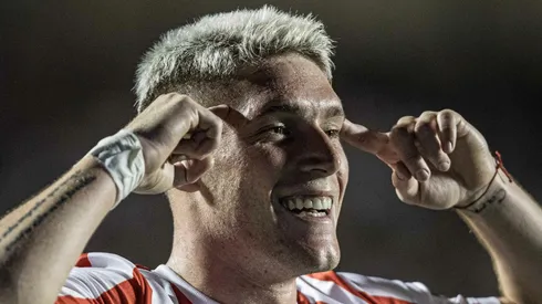 Alvinegro do Brasileirão encaminha a contratação de Rollheiser. (Foto: Heber Gomes/AGIF)