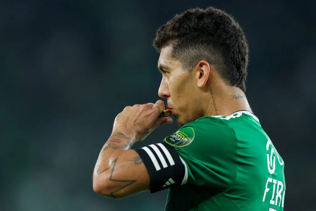 Firmino pode pintar no Galo. (Photo by Yasser Bakhsh/Getty Images)