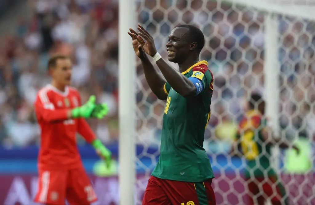 Atacante em ação por Camarões (Photo by Dean Mouhtaropoulos/Getty Images)