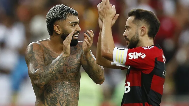 Vasco entra na disputa com o Corinthians para anunciar grande ídolo do Flamengo (Photo by Wagner Meier/Getty Images)
