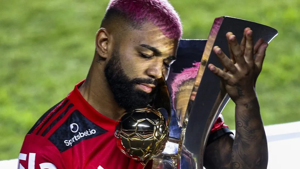 Pesquisa aponta os 16 maiores clubes do futebol brasileiro. (Photo by Buda Mendes/Getty Images)