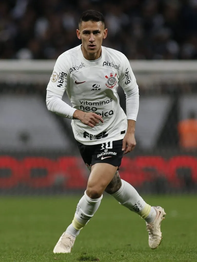 Rojas se irrita com falta de pagamento no Corinthians. Foto: Miguel Schincariol/Getty Images