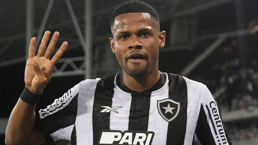 Júnior Santos do Botafogo