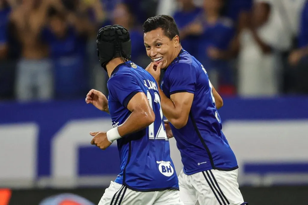 Marlon é alvo do Bahia. Foto: Gilson Lobo/AGIF