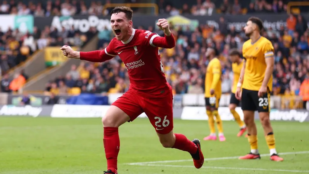 Andy Robertson em jogo do Liverpool. Foto: Naomi Baker/Getty Images