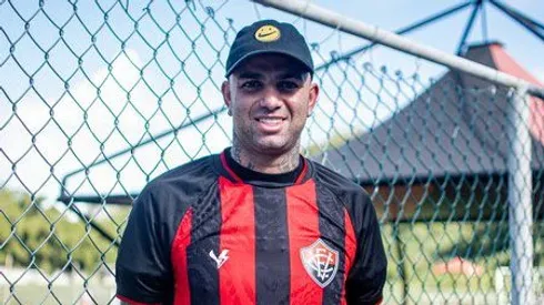 Luan tem situação vazada no EC Vitória. Foto: Victor Ferreira/EC Vitória