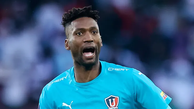 Alexander Dominguez mandou recado ao Fluminense (Foto: Franklin Jacome/Getty Images)