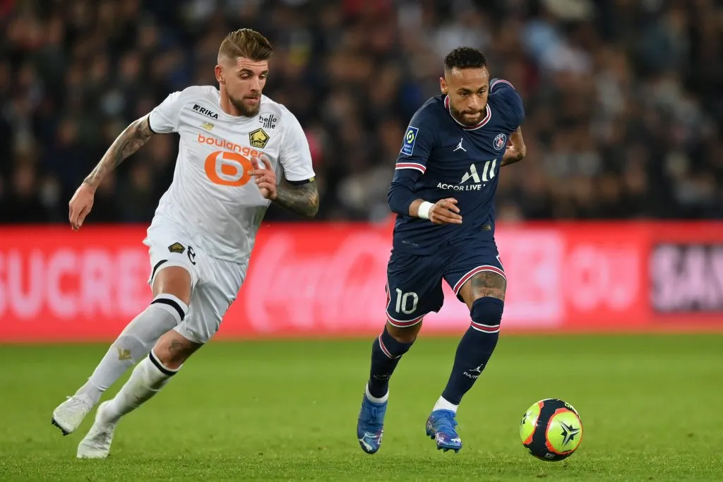 Xeka enfrentando Neymar nos tempos de Ligue 1 (Photo by Justin Setterfield/Getty Images)