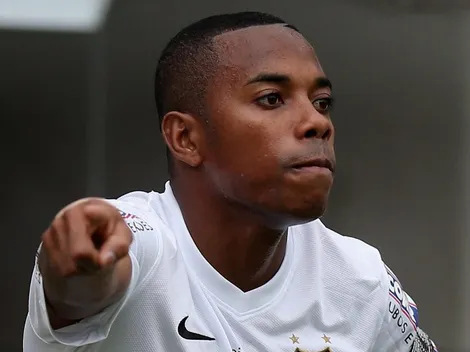 RAPAZ! Robinho aparece no Santos e motivo revolta torcida na web