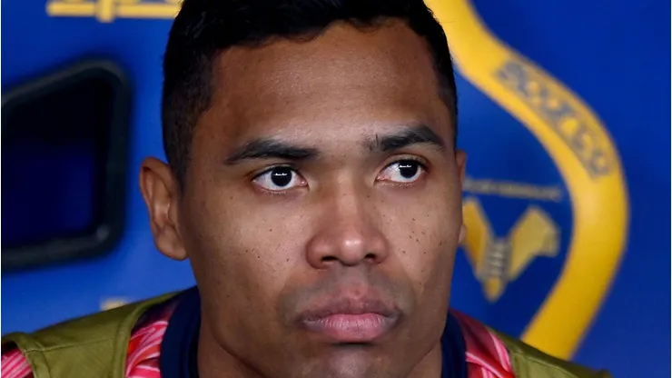 Clube brasileiro abre negociações com Alex Sandro, ex-alvo do Flamengo (Photo by Alessandro Sabattini/Getty Images)