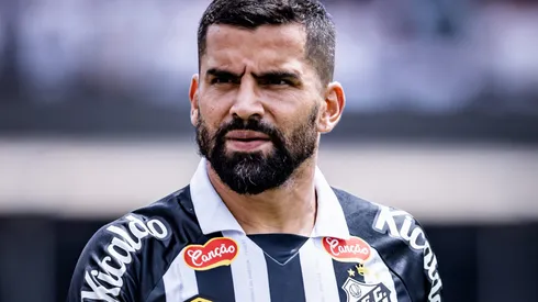 Rincon jogador do Santos durante partida contra o Sao Bernardo no estadio Morumbi pelo campeonato Paulista 2024. Foto: Abner Dourado/AGIF