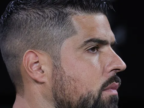 Corinthians aciona investidor para anunciar a chegada de grande zagueiro