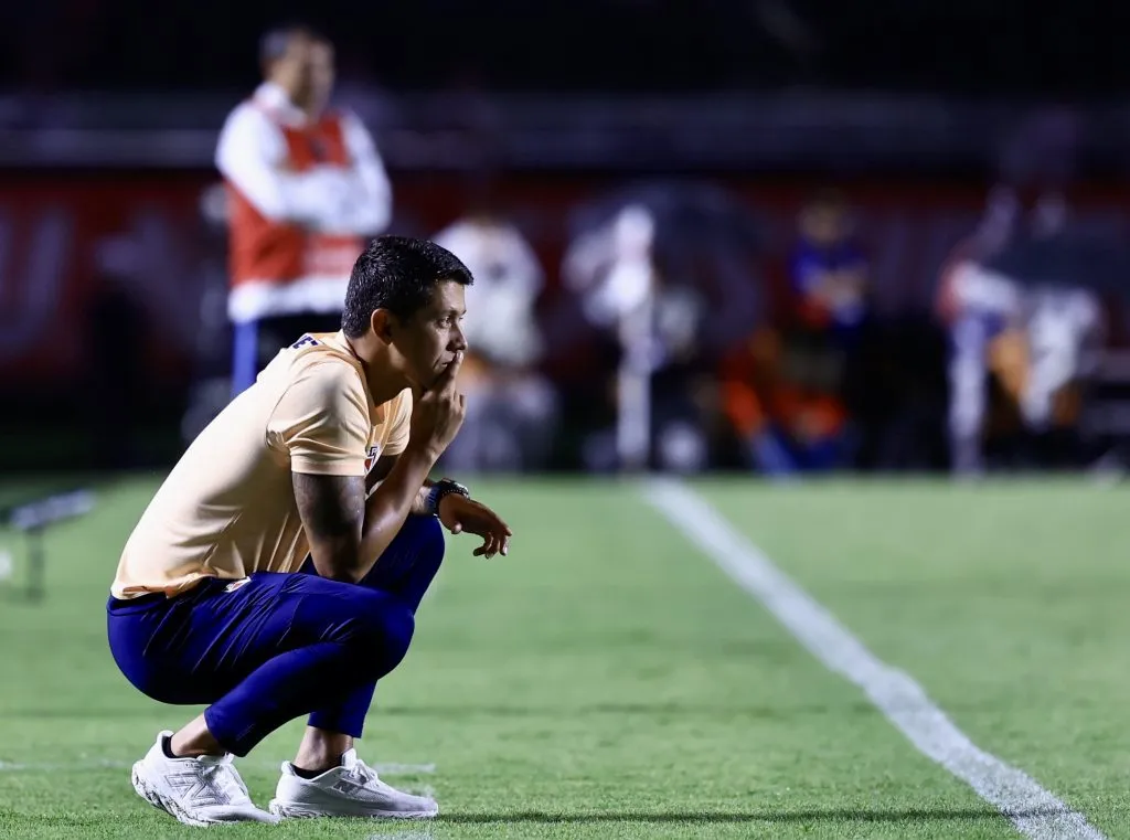 Thiago Carpini técnico do São Paulo, no Morumbi. Foto: Marcello Zambrana/AGIF