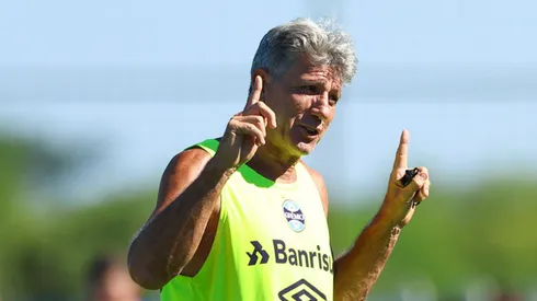 Renato está confiante no sucesso de jovens do Grêmio (Foto: Rodrigo Fatturi / Grêmio FBPA / Divulgação)