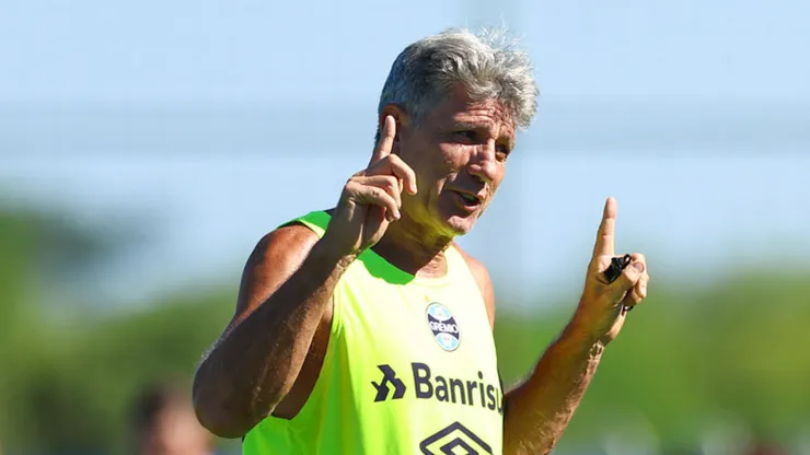 Renato está confiante no sucesso de jovens do Grêmio (Foto: Rodrigo Fatturi / Grêmio FBPA / Divulgação)
