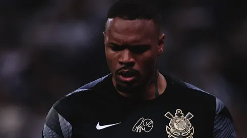 SP - Sao Paulo - 08/10/2022 - BRASILEIRO A 2022, CORINTHIANS X ATHLETICO-PR - Carlos Miguel goleiro do Corinthians durante partida contra o Athletico-PR no estadio Arena Corinthians pelo campeonato Brasileiro A 2022. Foto: Ettore Chiereguini/AGIF