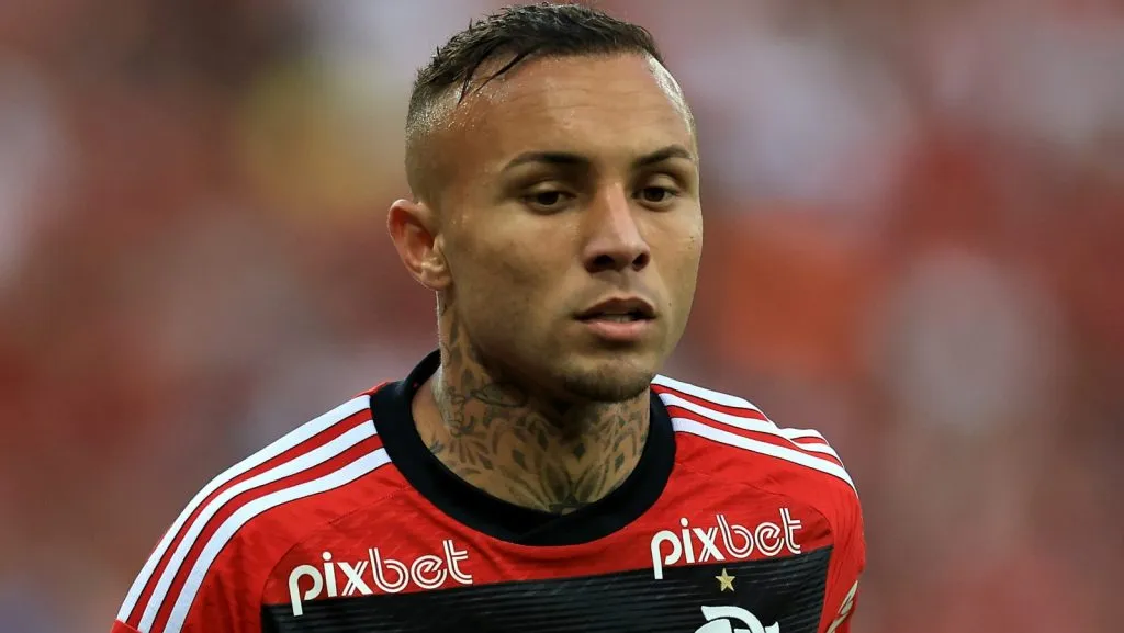 Everton Cebolinha recebe proposta oficial e pode deixar o Flamengo (Photo by Buda Mendes/Getty Images)