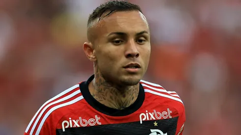 Everton Cebolinha recebe proposta oficial e pode deixar o Flamengo (Photo by Buda Mendes/Getty Images)