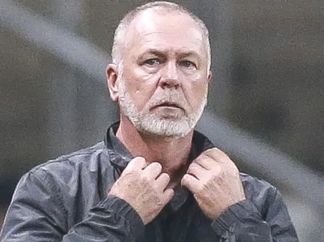 Mano Menezes vira opção no comando de gigante do Brasileiro