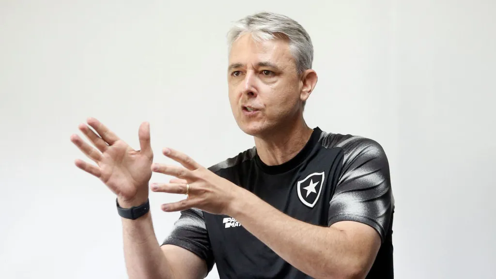 Tiago Nunes Botafogo 2024