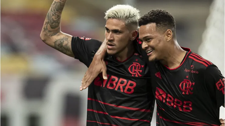 Grêmio vai com tudo para assinar com '9' multicampeão no Flamengo. Foto: Jorge Rodrigues/AGIF