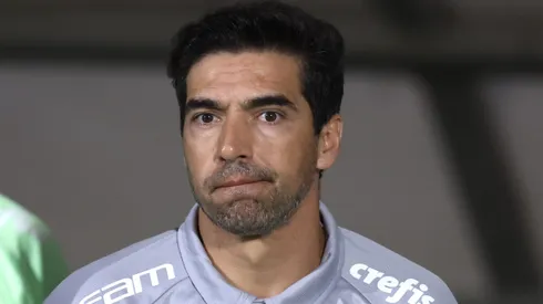 SP - SANTO ANDRE - 12/02/2024 - PAULISTA 2024, SANTO ANDRE X PALMEIRAS - Abel Ferreira técnico do Palmeiras durante partida contra o Santo Andre no estadio Bruno Jose Daniel pelo campeonato Paulista 2024. Foto: Marcello Zambrana/AGIF