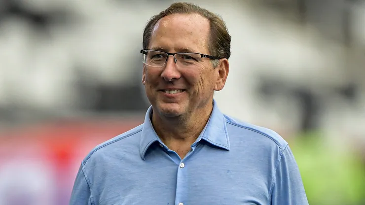 São Paulo pode sofrer 'chapéu' de John Textor e perder jogador da Europa. Foto: Jorge Rodrigues/AGIF