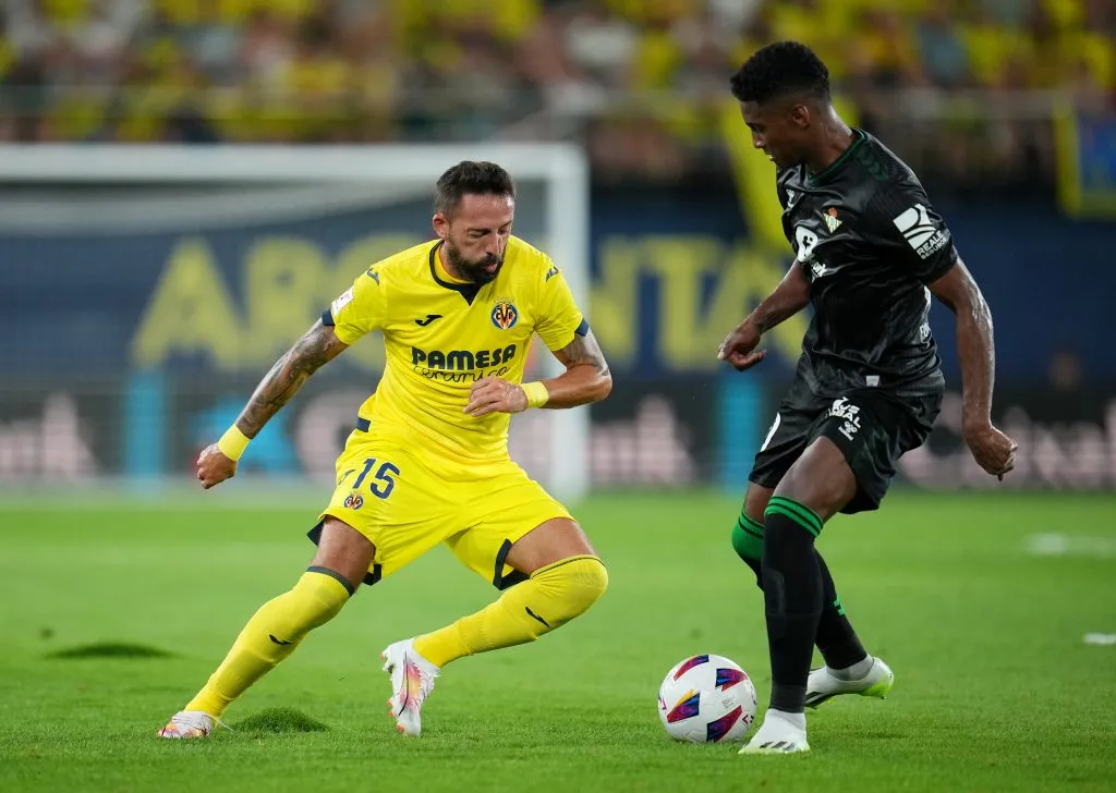 Abner em ação pelo Betis (Photo by Aitor Alcalde/Getty Images)