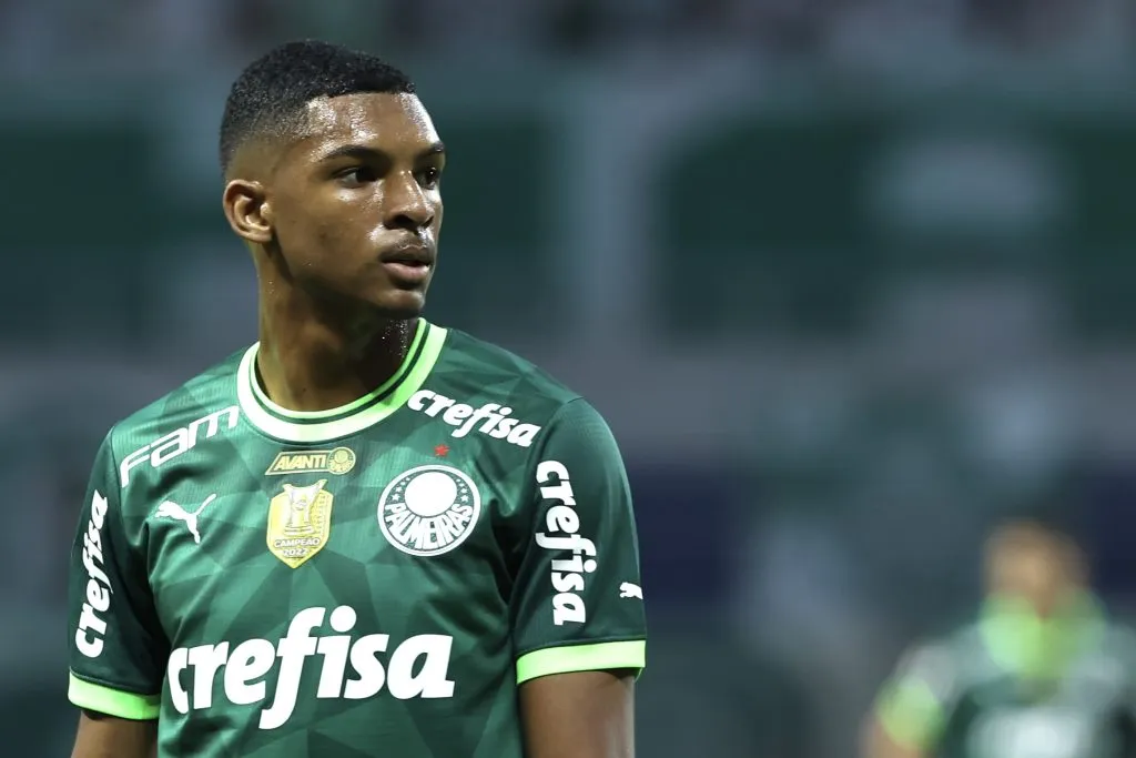 Luis Guilherme não vai ser liberado pelo Palmeiras para Seleção sub-20. Estêvão e Vitor Reis também não. Foto: Marcello Zambrana/AGIF