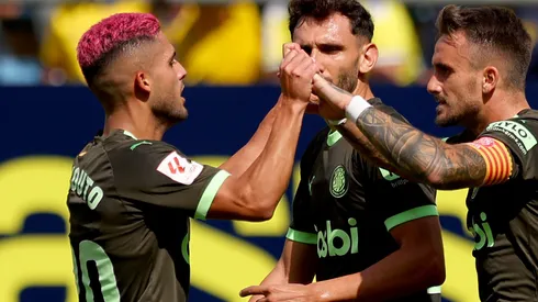 Barcelona acerta com o primeiro reforço para a próxima temporada (Photo by Fran Santiago/Getty Images)