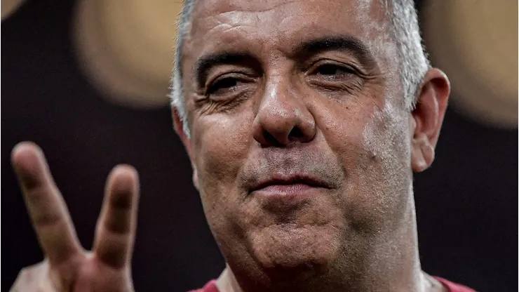 Flamengo: Zagueiro da Europa pega todos de surpresa e aceita assinar com o Mengão. Foto: Thiago Ribeiro/AGIF