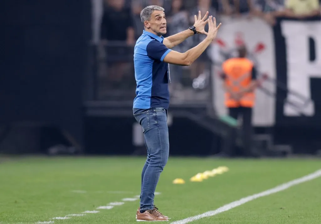 Vojvoda contra o Corinthians. (Photo by Alexandre Schneider/Getty Images)