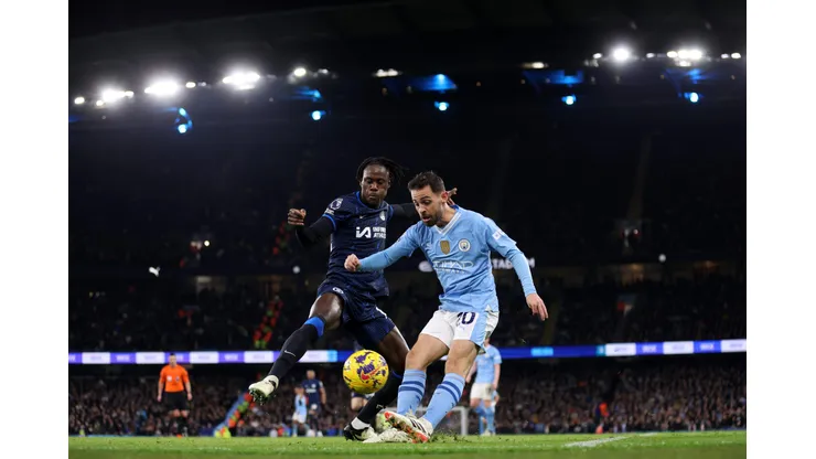 Manchester City e Chelsea duelaram no Etihad Stadium no último fim de semana, pela Premier League (Foto: Catherine Ivill/Getty Images)