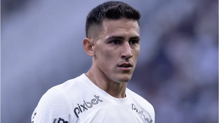 Rival do Corinthians vai com tudo para anunciar o meia Matías Rojas. Foto: Ettore Chiereguini/AGIF