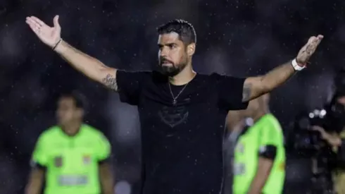 António Oliveira (Foto: Rodrigo Coca/Agência Corinthians/Divulgação)