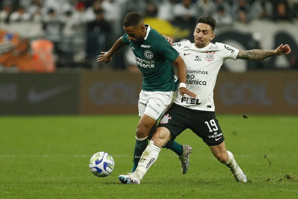 Gustavo Mosquito contra o Goiás. (Photo by Ricardo Moreira/Getty Images)