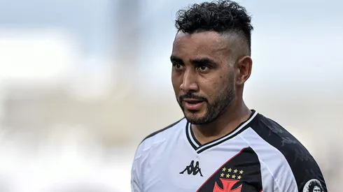 Vasco vence o Botafogo por 4 a 2 e torcida se derrete por Demitri Payet. Foto: Thiago Ribeiro/AGIF