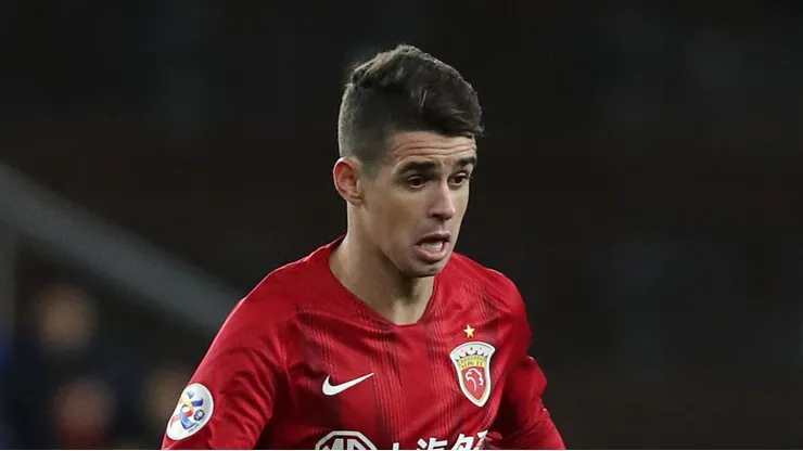 Oscar sinaliza positivamente para vestir vermelho e prepara volta ao futebol brasileiro.(Photo by Han Myung-Gu/Getty Images)