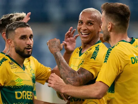 Deyverson aparece no Corinthians de última hora e R$ 20 milhões é assunto