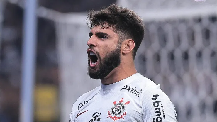 Gringo acima da média se oferece ao Corinthians para jogar ao lado de Yuri Alberto. Foto: Ettore Chiereguini/AGIF
